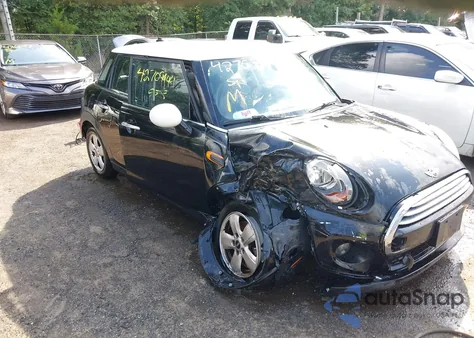2015 Mini Hardtop Cooper z USA, uszkodzony, nr VIN WMWXS5C53FT831770